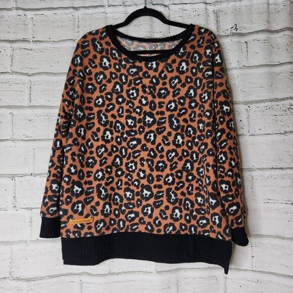 Simply Southern Collection Animal Print Pullover Sweater Multicolor Size Medium - Picture 1 of 13